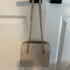 Elegant Cream Chain Shoulder Bag
